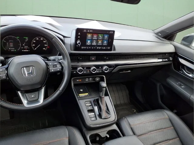 Used 2025 White Honda Sport Touring image 18