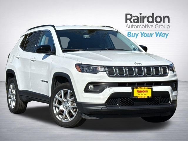 2022 Jeep Compass Latitude Lux