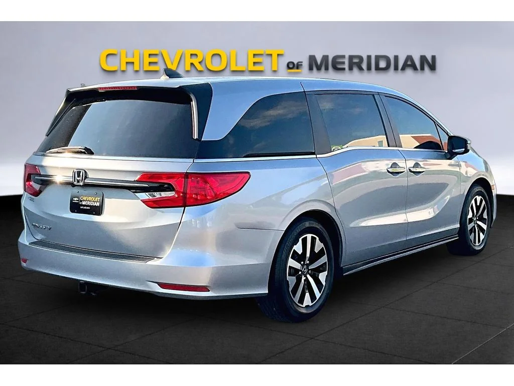 Used 2024 Silver Honda EX-L image 10