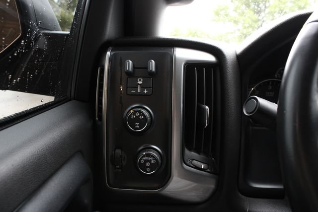 Used 2015 Tungsten Metallic Chevrolet LT image 8