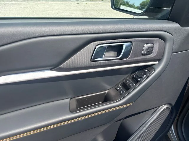New 2026 Marsh Gray Ford Tremor® image 11