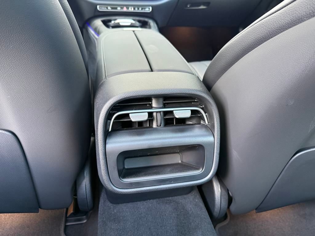 2026 Mercedes-Benz E-Class E350 - Photo 16