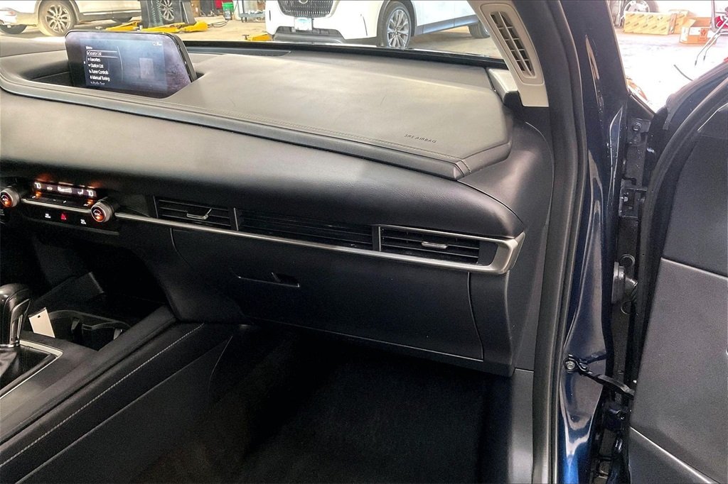 2022 MAZDA CX-30 - Image 15