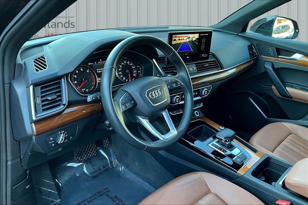 Used 2021 Black Audi 45 Premium image 17