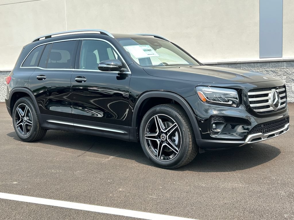 New 2026 Night Black Mercedes-Benz GLB 250 image 40