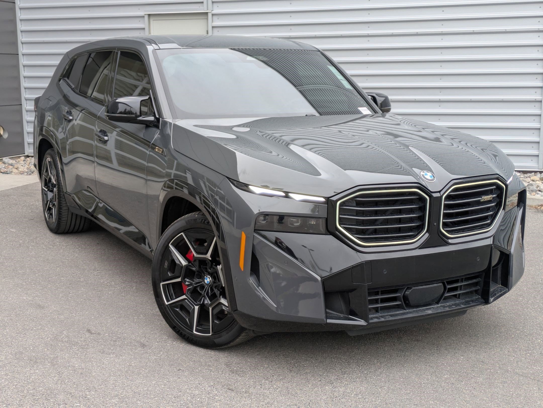 2025 BMW XM -'s photo
