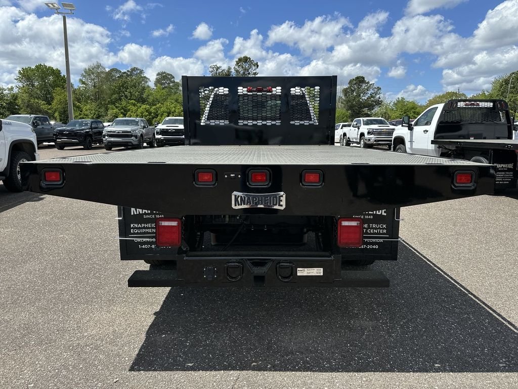 New 2026 Summit White Chevrolet Work Truck image 15