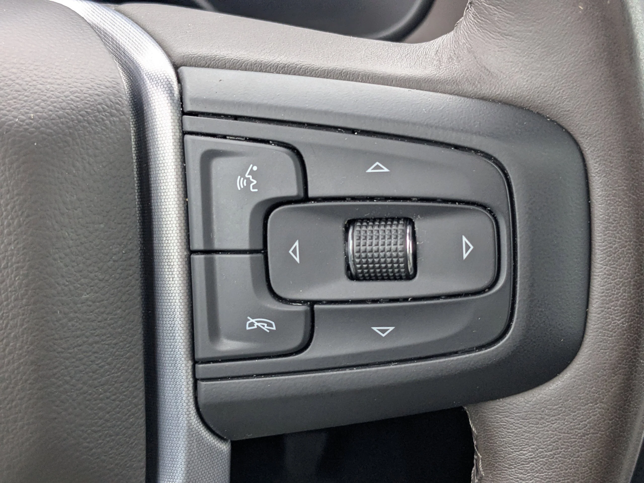 Used 2023 Onyx Black GMC SLT image 27
