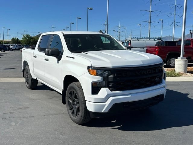New 2026 Summit White Chevrolet Custom image 10