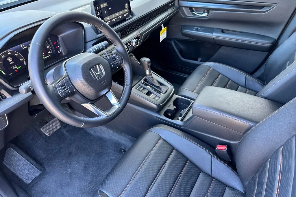 New 2026 Urban Gray Pearl Honda Sport-L image 10