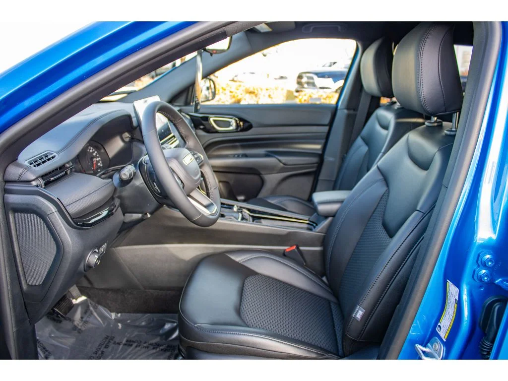 2026 Jeep Compass Altitude - Photo 14