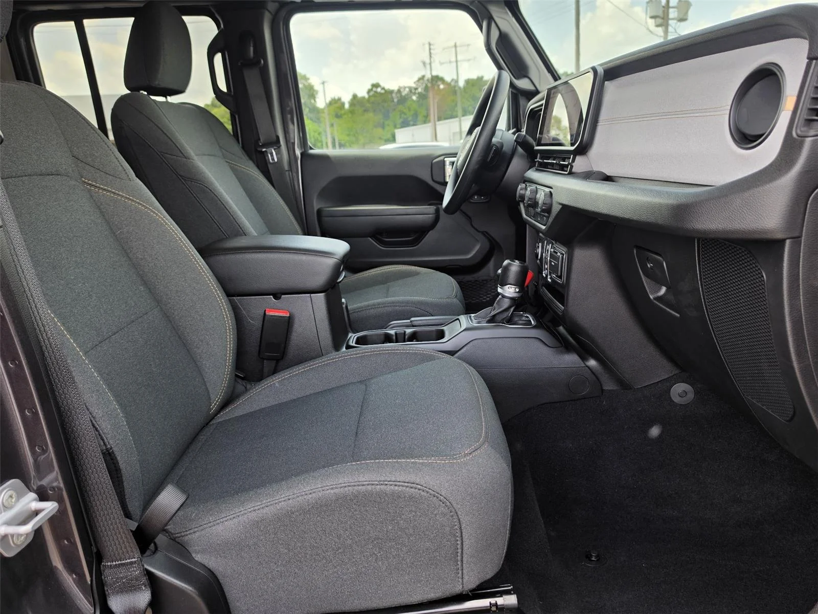 Used 2026 Granite Crystal Metallic Clearcoat Jeep Sport image 29