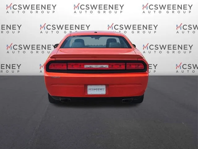 Used 2013 Orange Dodge R/T Classic image 4