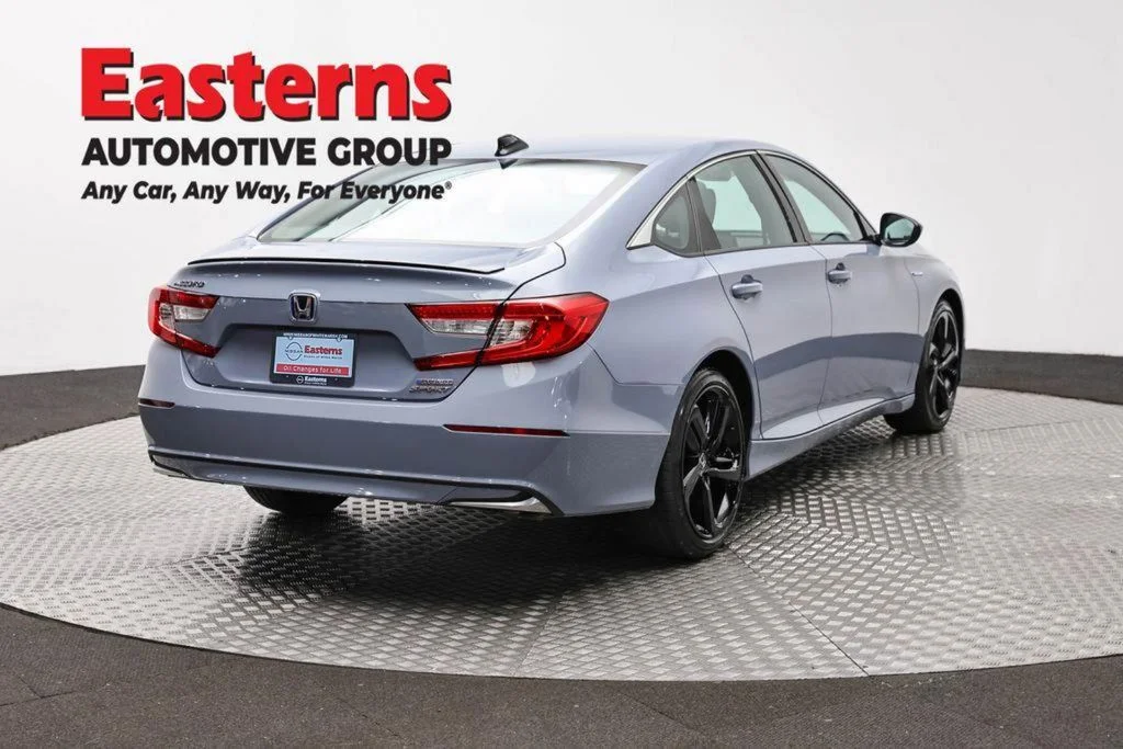 Used 2022 Gray Honda Sport image 6