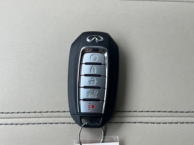 Certified Used 2024 Blue INFINITI Sensory image 27