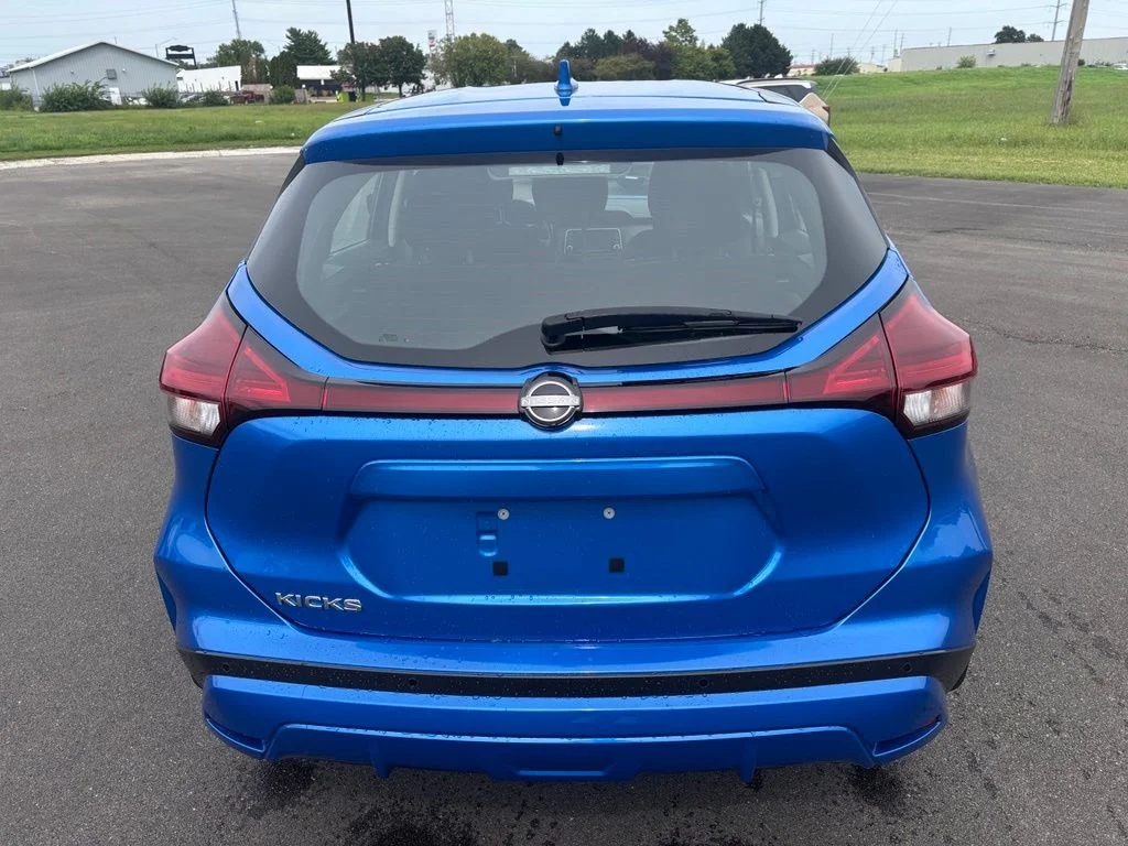 Used 2024 Electric Blue Metallic Nissan S image 6