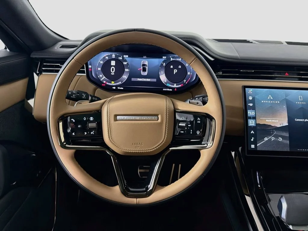 New 2026 Santorini Black LAND ROVER Dynamic SE image 24