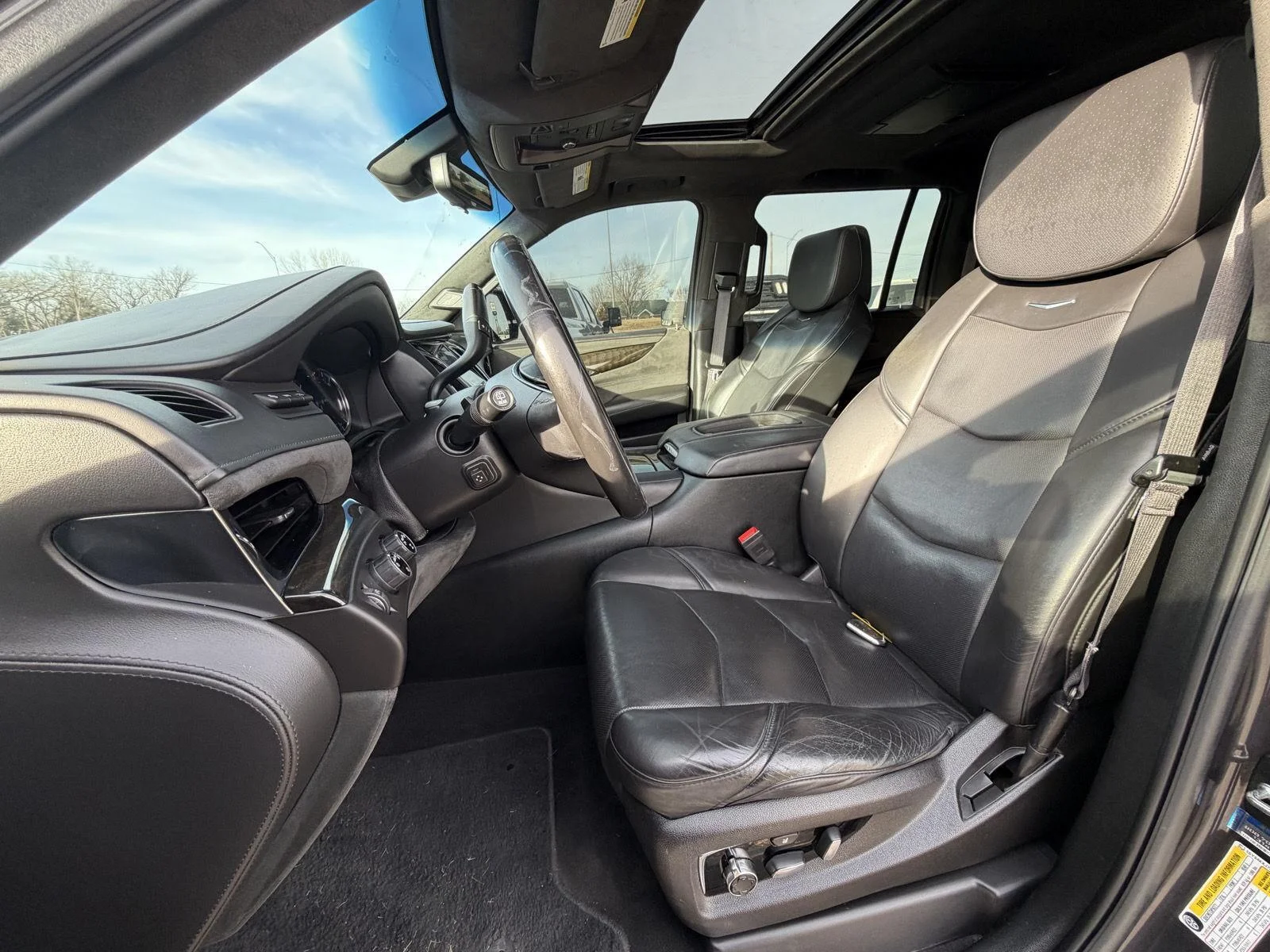 2017 Cadillac Escalade ESV Platinum - Photo 9