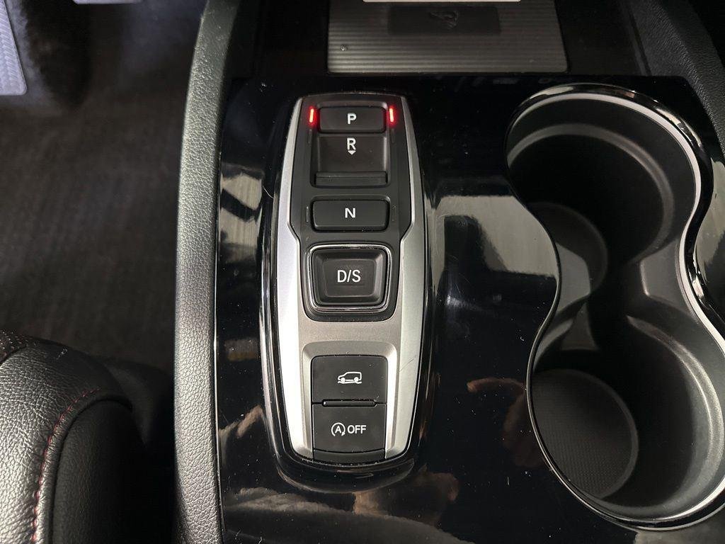 Used 2022 Crystal Black Pearl Honda Black Edition image 22