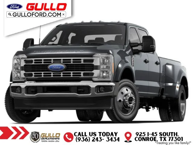 New 2027 Oxford White Ford XLT image 1