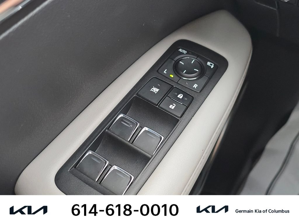 Used 2018  Lexus 350 image 27