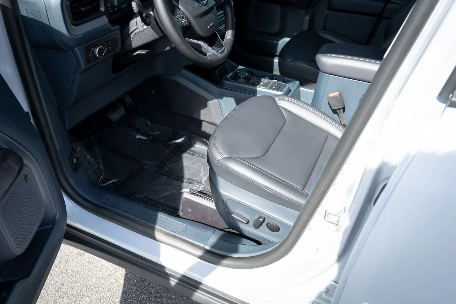 New 2026 Space White Metallic Ford Lariat® image 17