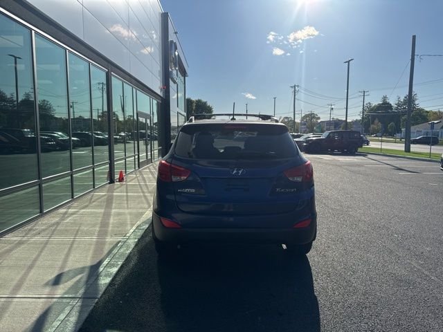 Used 2011 Blue Hyundai GLS image 4