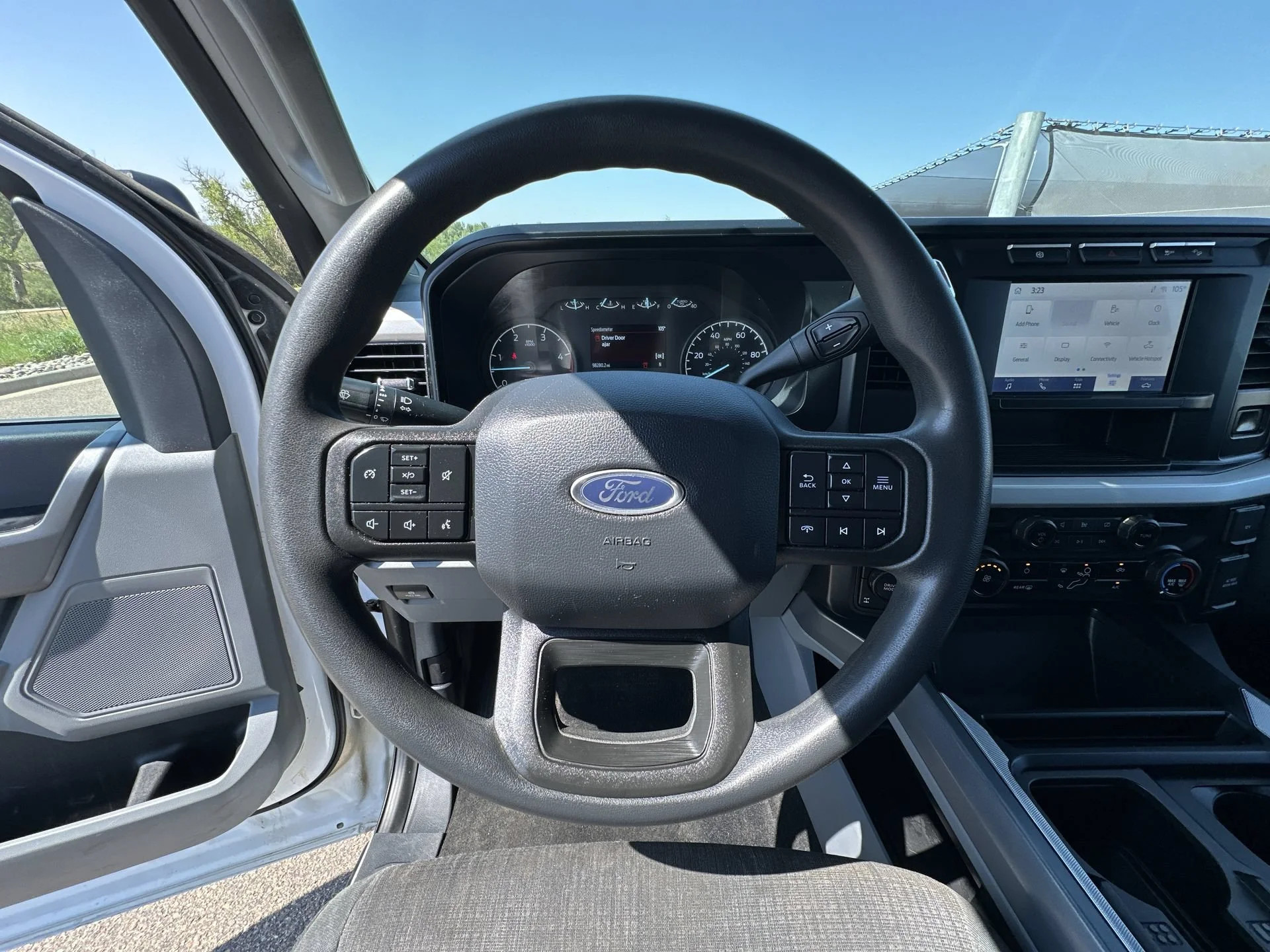 Used 2024 Oxford White Ford XLT image 16