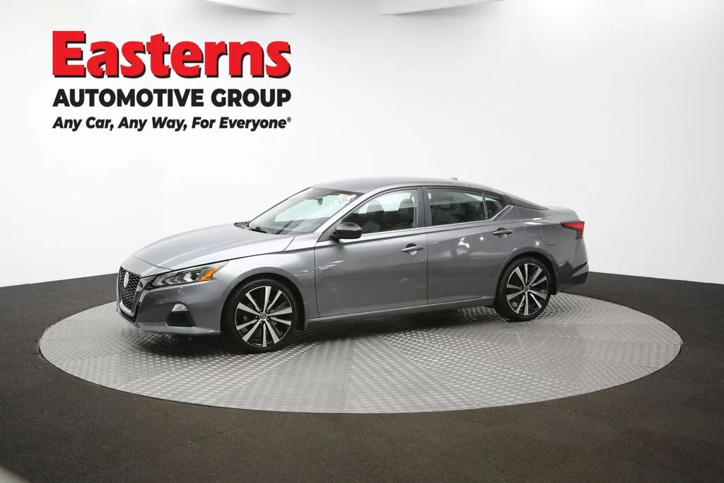 Used 2022 Gray Nissan 2.5 SR image 53