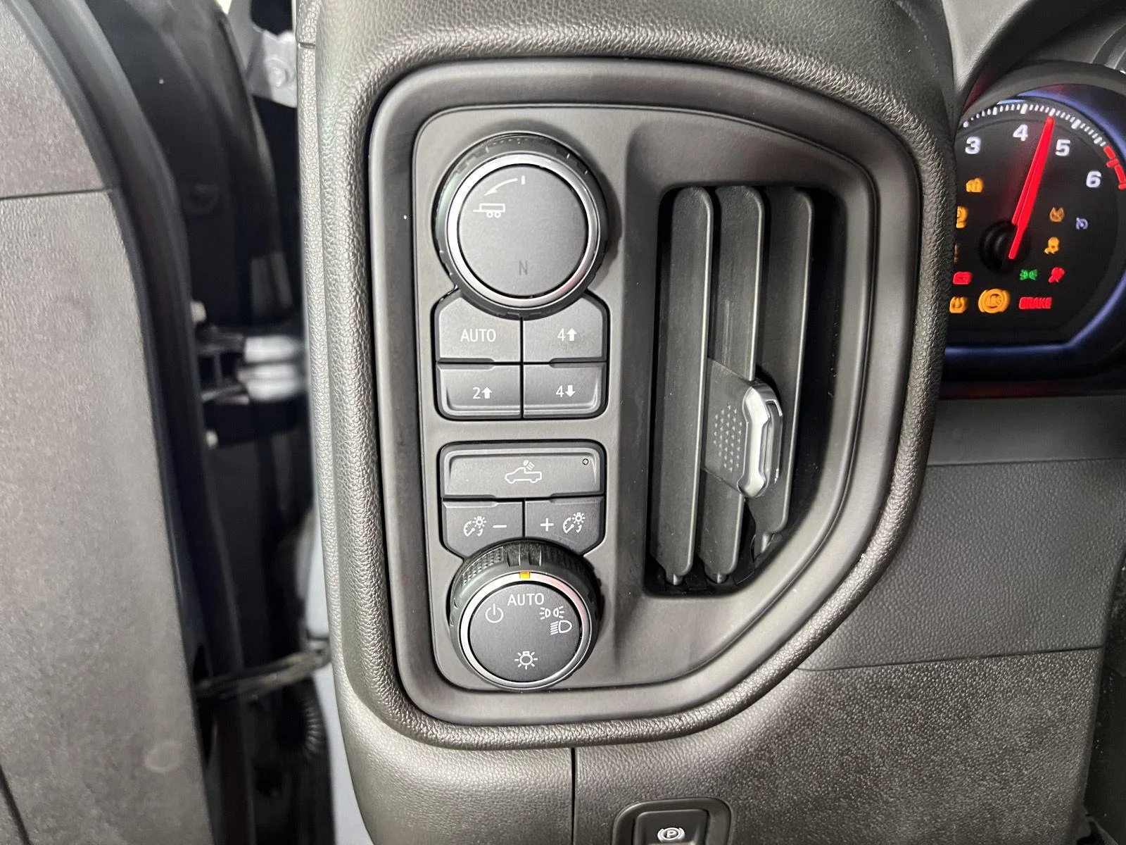 Used 2021 SATIN STEEL METALLIC Chevrolet Custom Trail Boss image 26