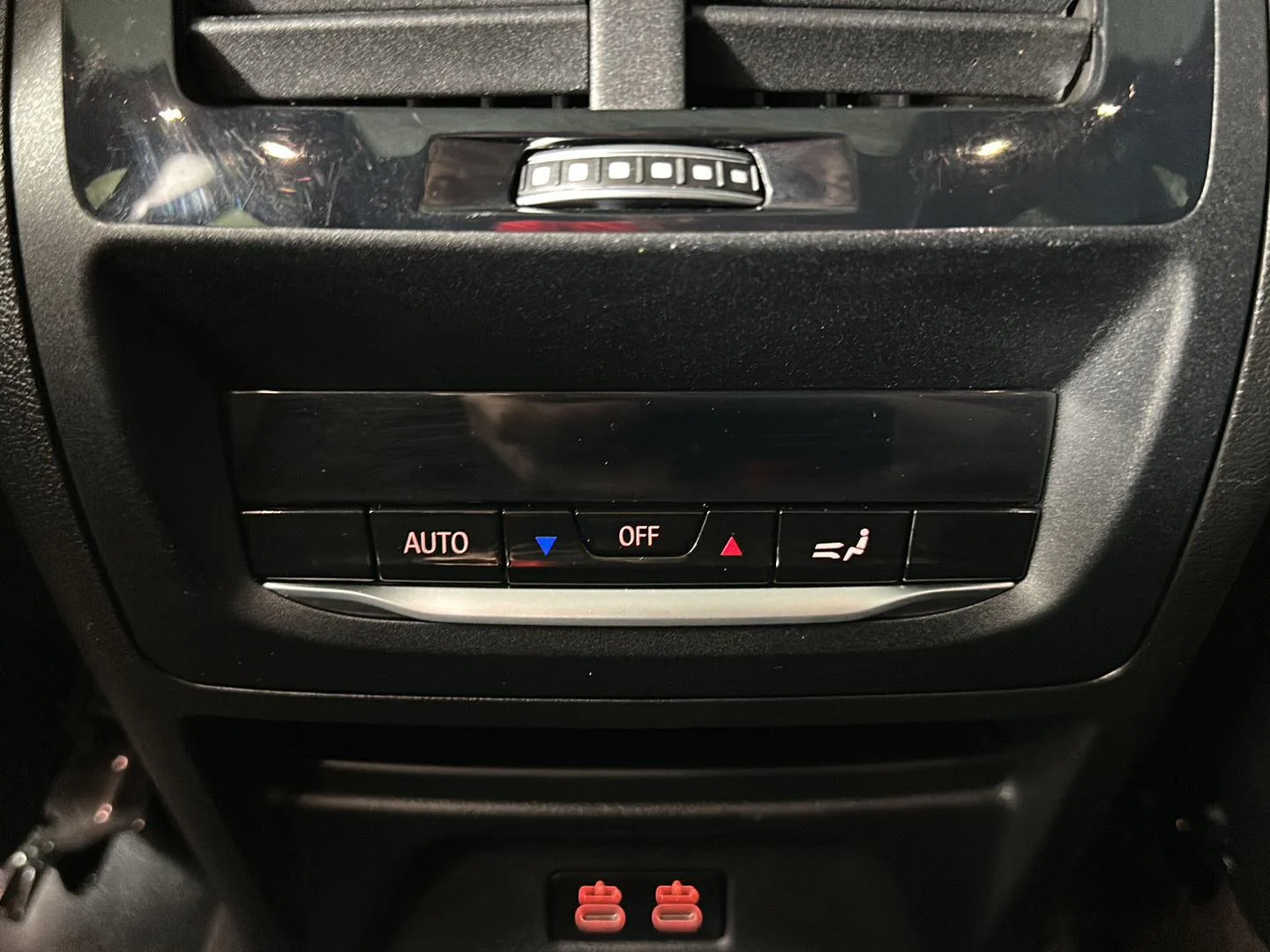 Used 2024 Skyscraper Grey Metallic BMW xDrive30i image 23