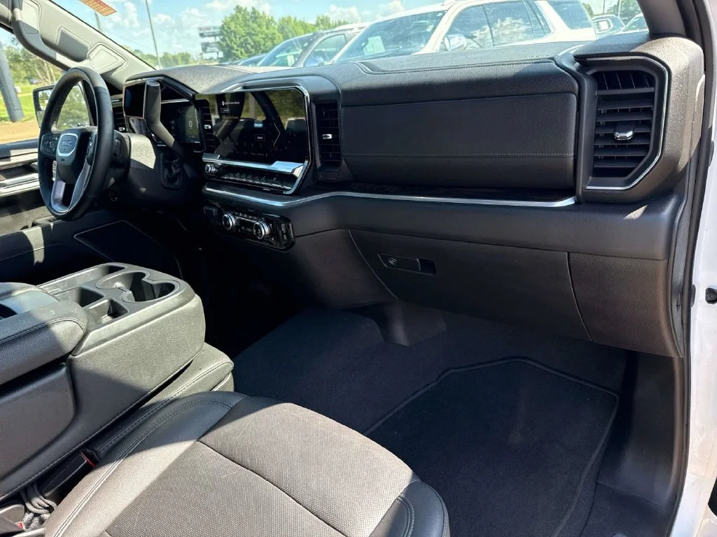 Used 2026 White GMC SLT image 15