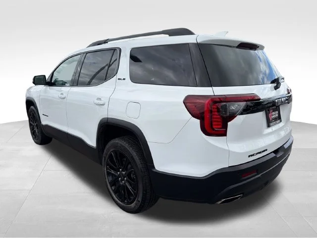 Used 2023 White GMC SLE image 5