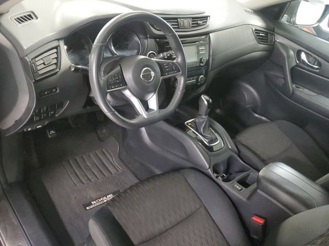 Used 2017 Gray Nissan SV image 12