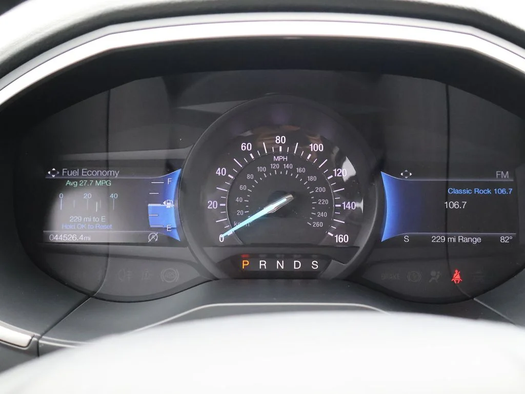 Used 2021 Gray Metallic Ford SEL image 30