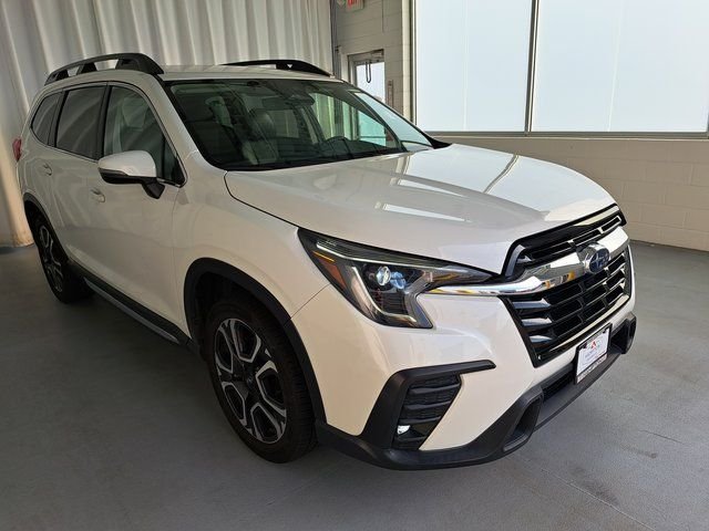 Used 2023 White Subaru Limited image 4