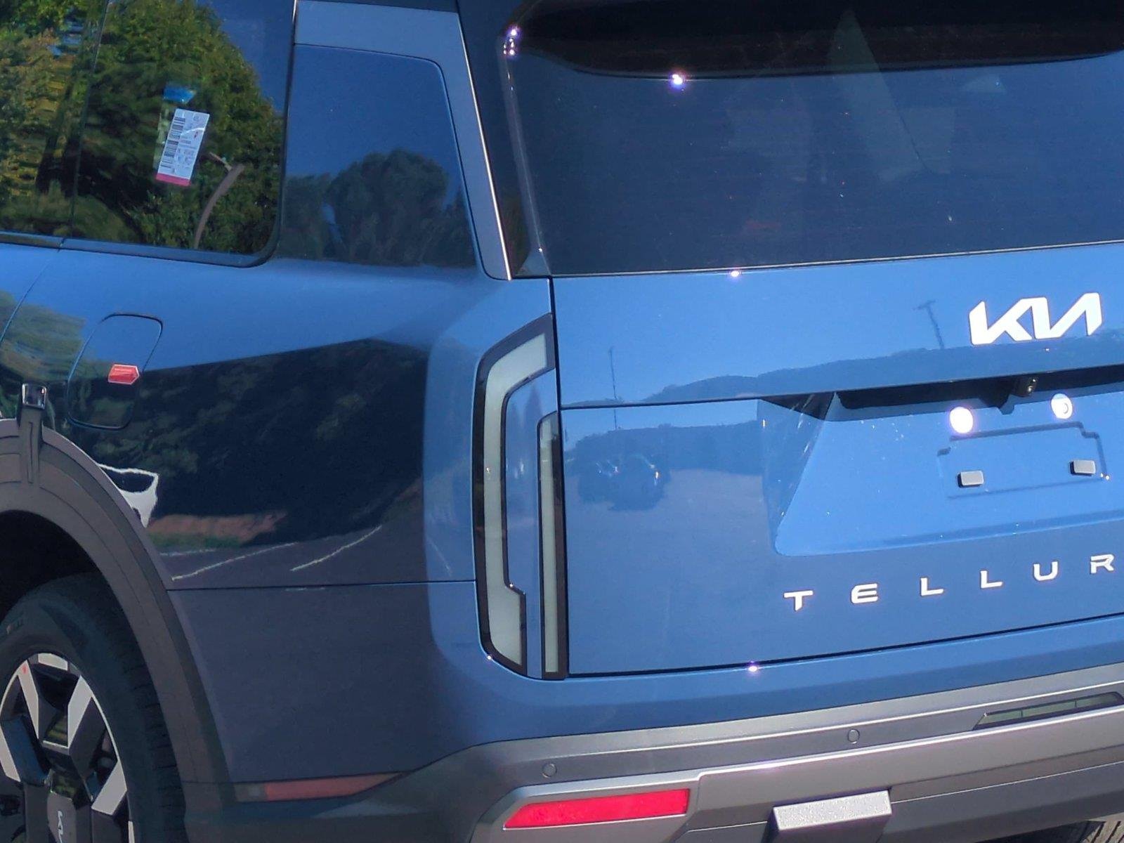 New 2027 Midnight Lake Blue Kia S image 11