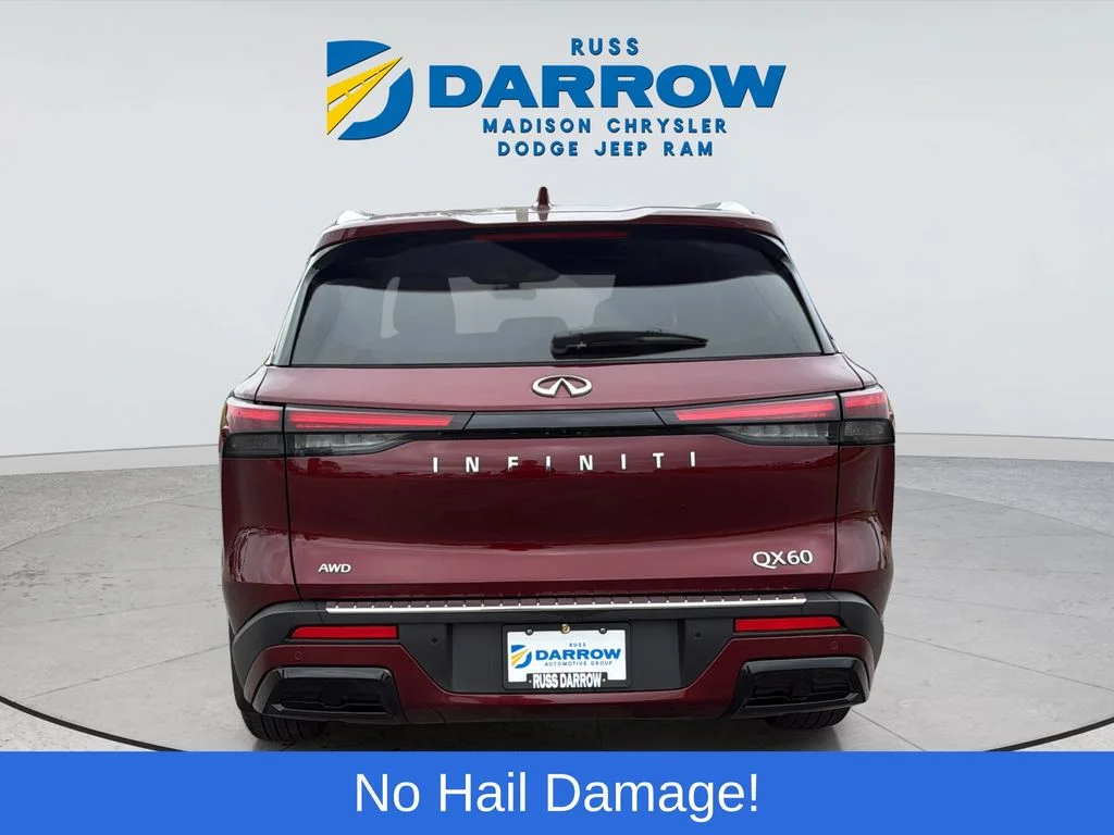 Certified Used 2023 Red INFINITI LUXE image 4