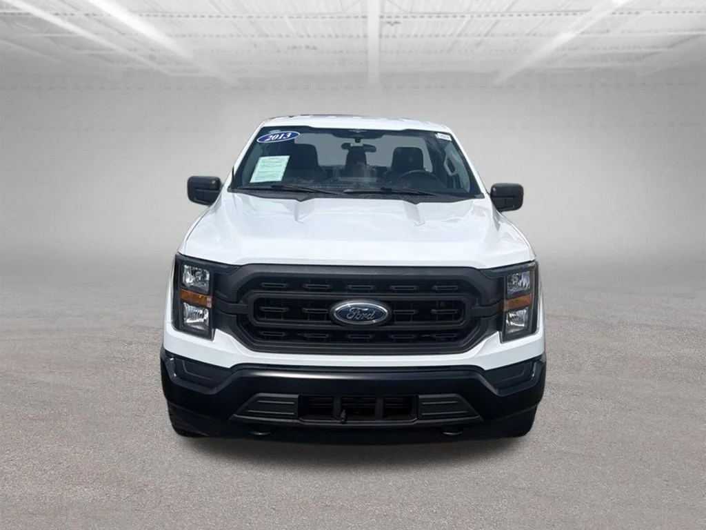 Used 2023 White Ford XL image 3