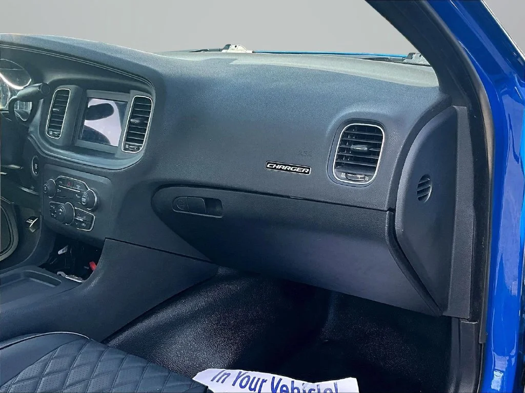 Used 2020 Blue Dodge Police image 16
