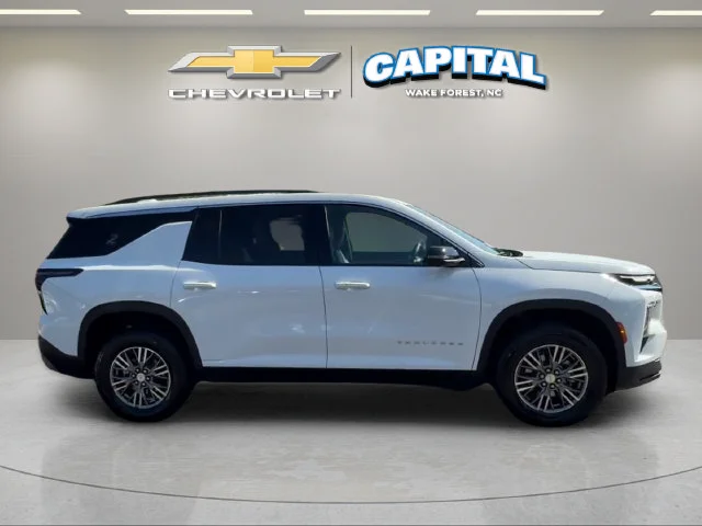 Used 2026 Summit White Chevrolet LT image 7