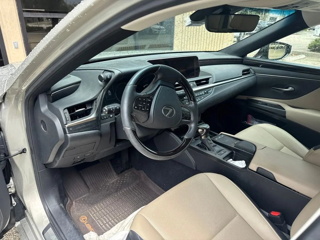 Certified Used 2020 Beige Lexus 350 image 18