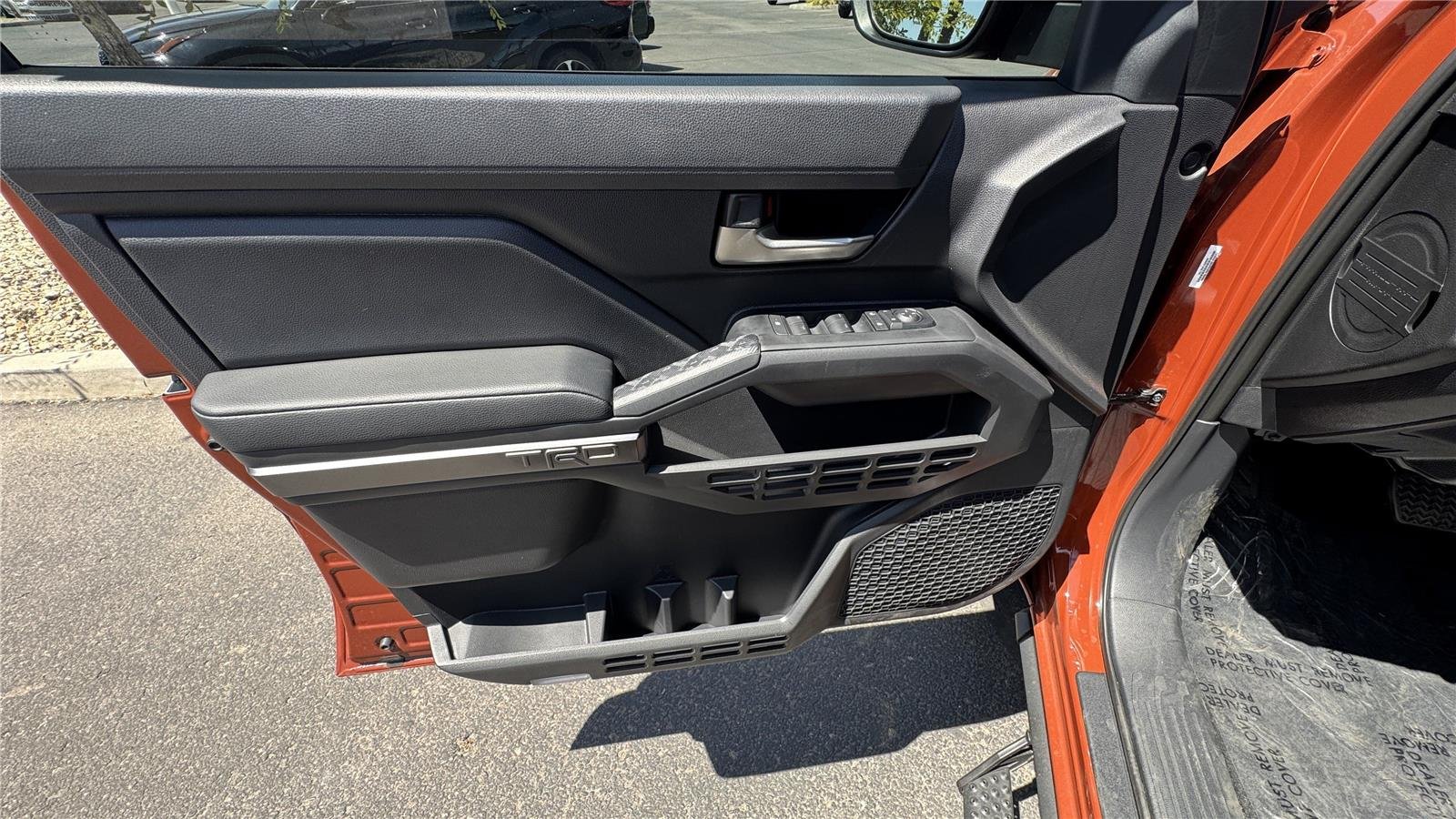 2025 Toyota Tacoma TRD Off Road - Photo 15