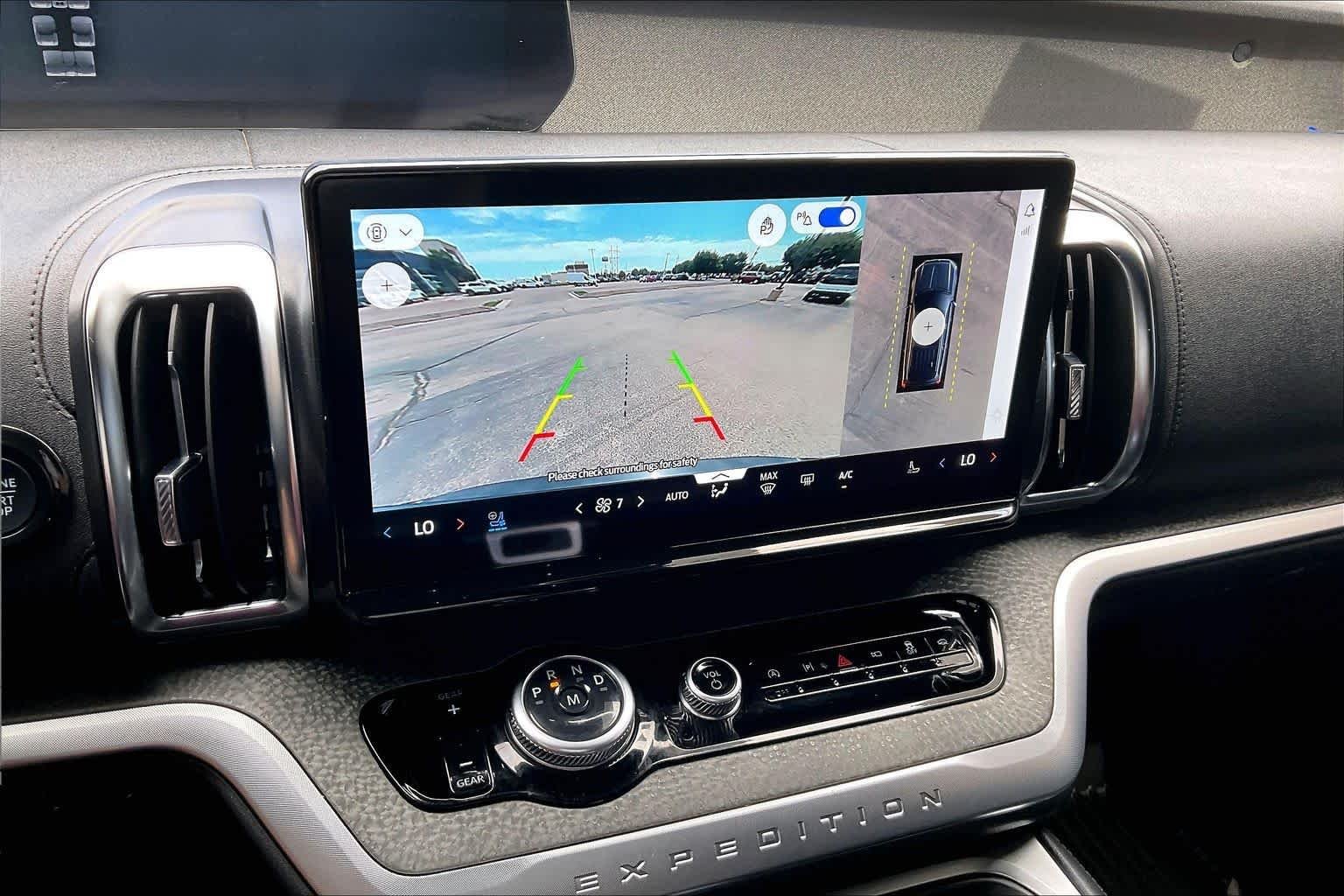 Used 2025 Agate Black Metallic Ford Tremor image 26
