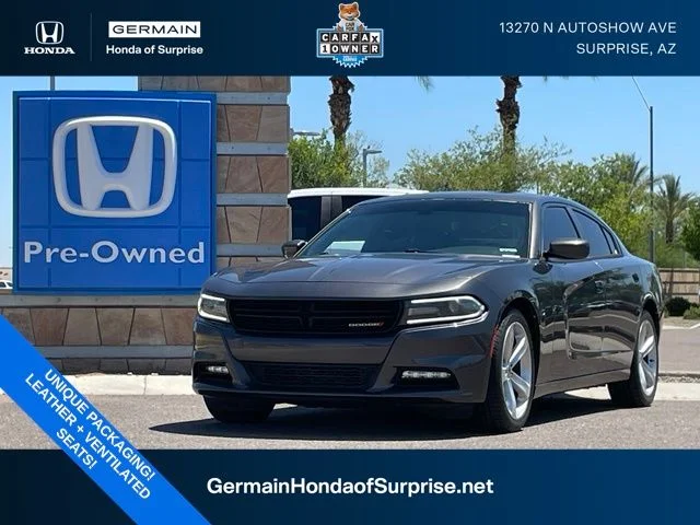 2017 Dodge Charger SXT's photo
