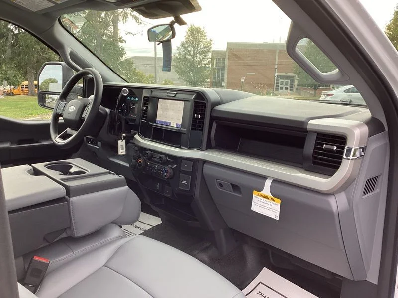 2026 Ford F-350 Super Duty XL - Photo 16
