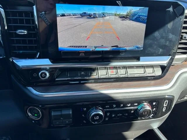 New 2026 Onyx Black GMC SLT image 31