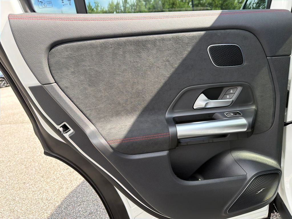 2025 Mercedes-Benz GLA GLA35 AMG - Photo 38