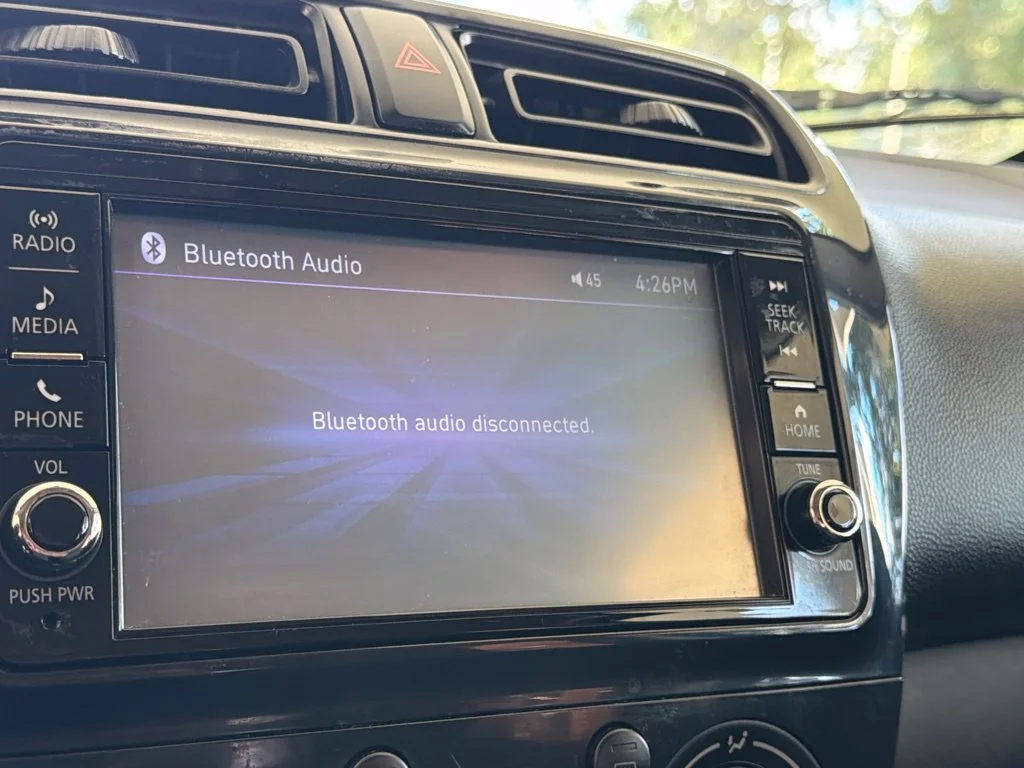 Used 2018 Black Mitsubishi ES image 7