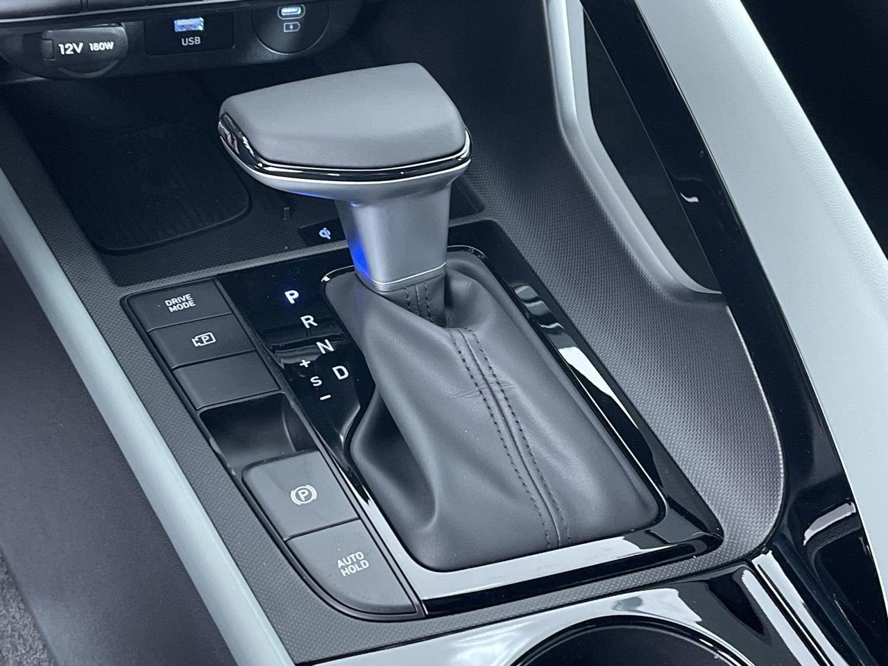 New 2026 Fluid Metal Hyundai Limited image 22